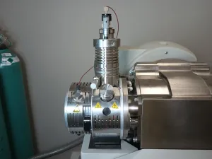 AB Sciex API 4000 Triple Quadrupole Mass Spectrometer for Quantitative Analysis, 3 of 4