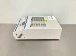 Denville IncuBlock Digital Dry Bath with Aluminum Blocks and Precise Temperature Control, 3 of 9