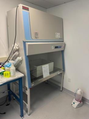 Thermo Fisher Scientific 1300 Series A2 Model 1355 4' Class II Type A2 Biosafety Cabinet-cover