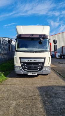 2019 DAF LF 210 FA 12-Tonne with Tail Lift 4.5 Automatic Diesel Box Truck-cover