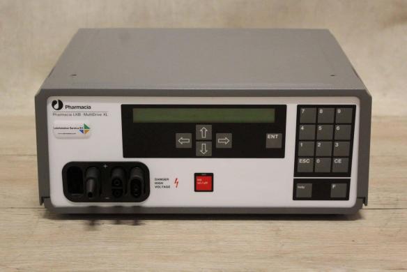 Pharmacia MultiDrive XL Electrophoresis Power Supply-cover