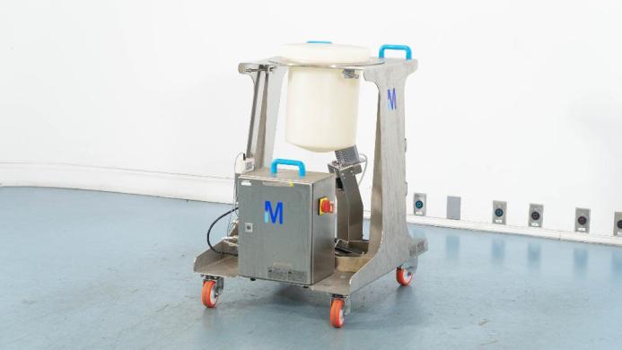 Millipore Mobius Mixer 10-50 Carrier-cover