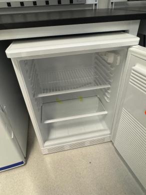 Fisherbrand 05LREEF Undercounter Single Chamber Laboratory Refrigerator-cover