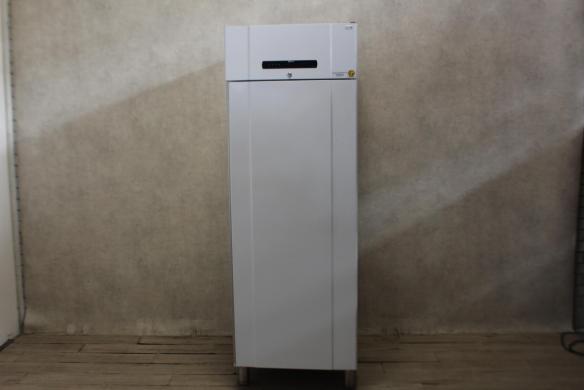 Gram BioCompact II IIRF610 Laboratory Freezer-cover