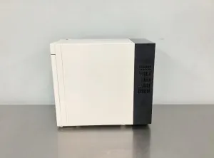 Thermo Scientific Heratherm IMC18 Benchtop Microbiological Incubator, 2 of 12