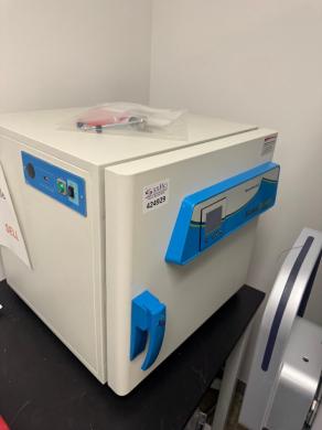 Benchmark SureTemp Bi-Convection Incubator Model H2505-40 with Digital Control Panel-cover