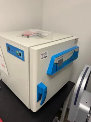 Benchmark SureTemp Bi-Convection Incubator Model H2505-40 with Digital Control Panel