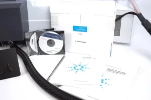Agilent Cary 300 UV-Vis Research Spectrophotometer 6x6 Cell Peltier Holder, 8 of 8