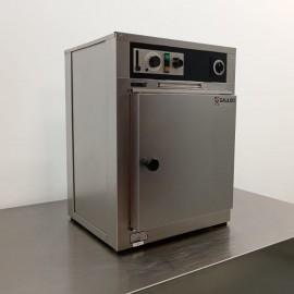 Memmert U30 Drying and Sterilisation Oven