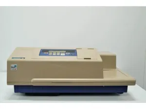Molecular Devices SpectraMax M5e Multi-Mode Microplate Reader with Tunable Monochromators, 2 of 8