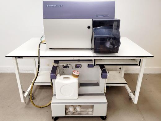 BD FACSCanto II Flow Cytometer with Integrated Fluidics Cart-cover