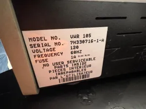 VWR 105 Electrophoresis Power Supply with Voltage Selector and High Voltage Output Terminals, 2 of 2