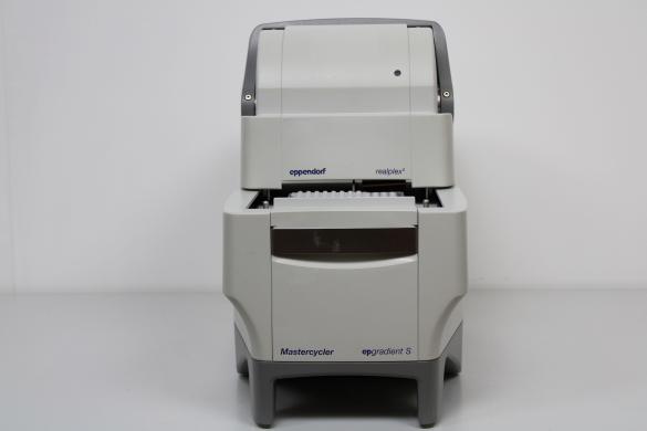 Eppendorf Mastercycler epgradient S Real-time PCR System 96-well Capacity-cover