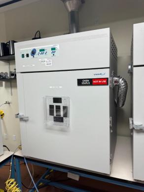 VWR Lab Oven-cover