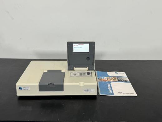 Millenial Devices MD3500 Visible Spectrophotometer-cover