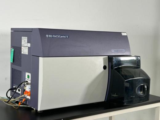 BD FACSCanto II Multiparameter Analytical Flow Cytometer with Integrated Sample Injection-cover
