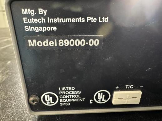 Cole Parmer Digi-Sense Digital Temperature Controller for Laboratory Applications-cover