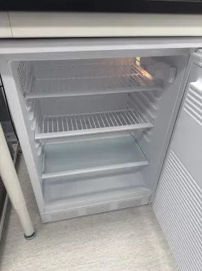 Fisherbrand Isotemp GTFBV05RPSA Undercounter Laboratory Refrigerator