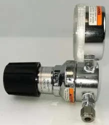 CONCOA 304 Series Liquid Air Pressure-Reducing Regulator Model 3045022-TF4, 7 of 10