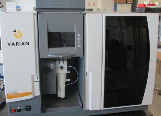 Varian 240FS Atomic Absorption System – AAS-cover