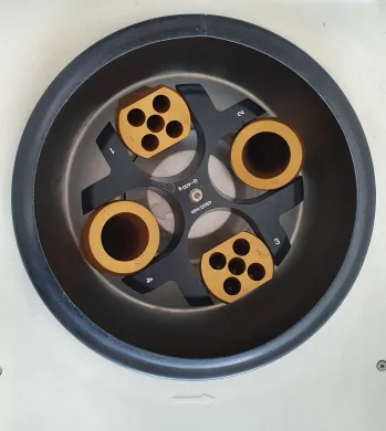 Sigma 202 laboratory centrifuge with oscillating bucket rotor