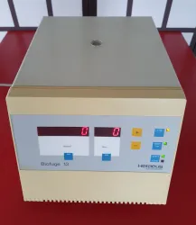 Heraeus Biofuge 13 centrifuge 1991, 7 of 7