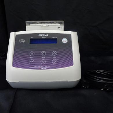 AS ONE MyBL-100C Dry Bath Heater with Programmable PID Temperature Control-cover