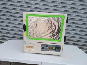 Affymetrix GeneChip Hybridization Oven 640, 2 of 9