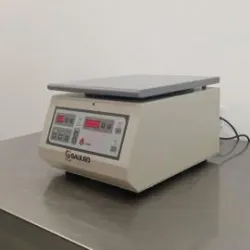 Alresa Digicen Laboratory Centrifuge, 3 of 10