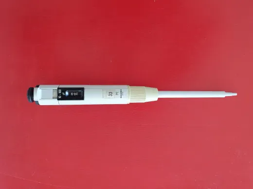 Pipette Socorex 10-100 µl