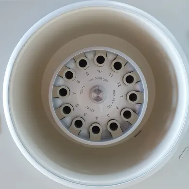 Immufuge IV centrifuge