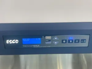 ESCO Class II 4' Airstream Biosafety Cabinet, 4 of 4