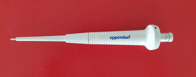 Eppendorf pipette 10 µL