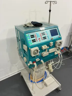 Gambro AK-200 Ultra S Dialysis Machine with Integrated Patient Monitoring