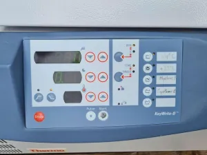 Thermo Electron Corporation CR 4i Refrigerated Centrifuge, 15 of 15