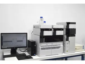 Shimadzu Nexera Hybrid UHPLC System with Dual LC-20ADXR Pumps, SIL-30ACMP Autosampler and SPD-40 UV-Vis Detector, 3 of 36