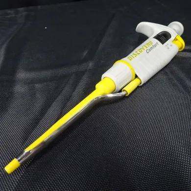 HT4055-D DISCOVERY Comfort Adjustable Micropipette 20-200µL by Japan Genetics