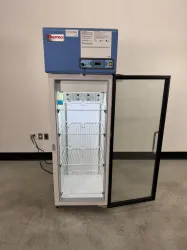 Thermo Scientific Revco RGL1204AS Laboratory Refrigerator with Glass Door & Adjustable Shelves, 5 of 7
