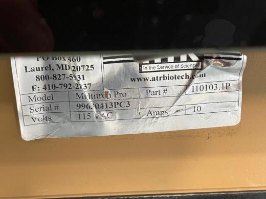 Infors HT Multitron Pro Incubator Shaker-cover