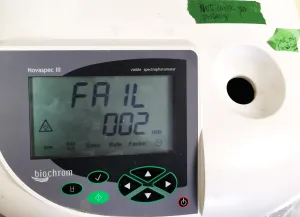 Biochrom Novaspec III Classic Visible Spectrophotometer (330 to 830 nm), 5 of 18