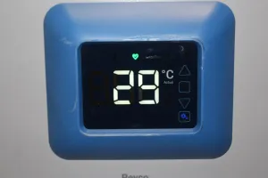 Thermo Scientific Revco RDE60040FV -40°C Ultra-Low Temperature Laboratory Freezer, 2 of 5