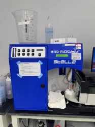 BD FACSCelesta Flow Cytometer with 3-Laser Configuration and BD HTS Accessory, 3 of 9