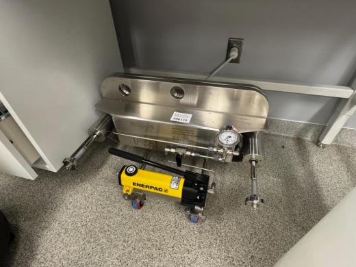 Millipore MP0DPILOT Stainless Steel Filter Cassette Holder for Hydraulic Filtration-cover