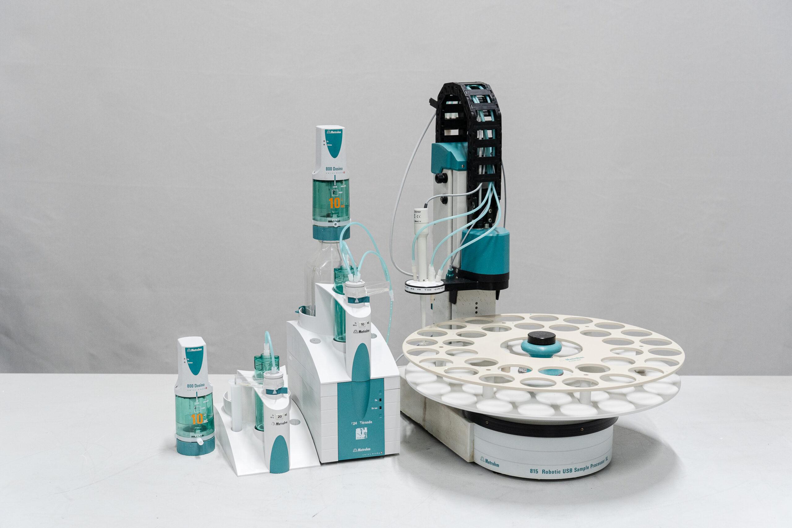 Metrohm 815 USB Sample Processor for Automated Sample Preparation with Integrated Membrane Pump