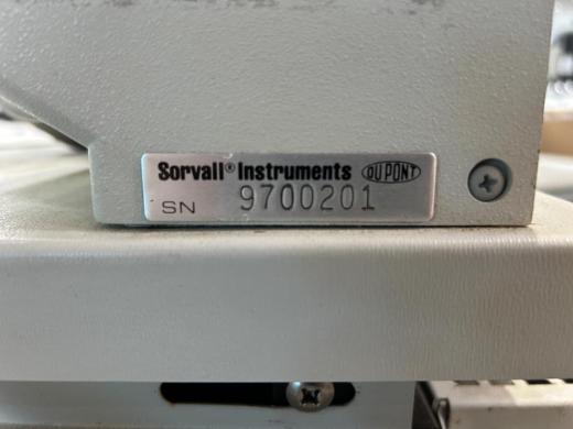 Applied Biosystems 7900HT Fast Real-Time PCR System for High-Throughput qPCR Analysis-cover