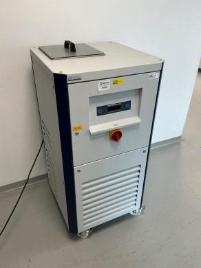 Agilent Van Der Heijden Kuhl Mobil Mobile Cooling Unit with Digital Temperature Control-cover