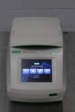 Bio-Rad T100 96-Well Gradient PCR Thermal Cycler with 5.7" Touchscreen-cover