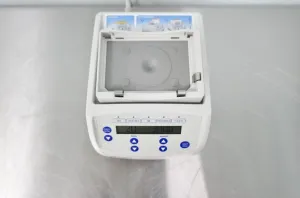 Eppendorf MixMate 5353 Benchtop Microplate and Tube Mixer with Touch Vortexing, 5 of 11