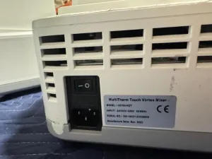 Benchmark Multi-Therm Touch H5100-HCT Temperature-Controlled Vortex Mixer, 2 of 2