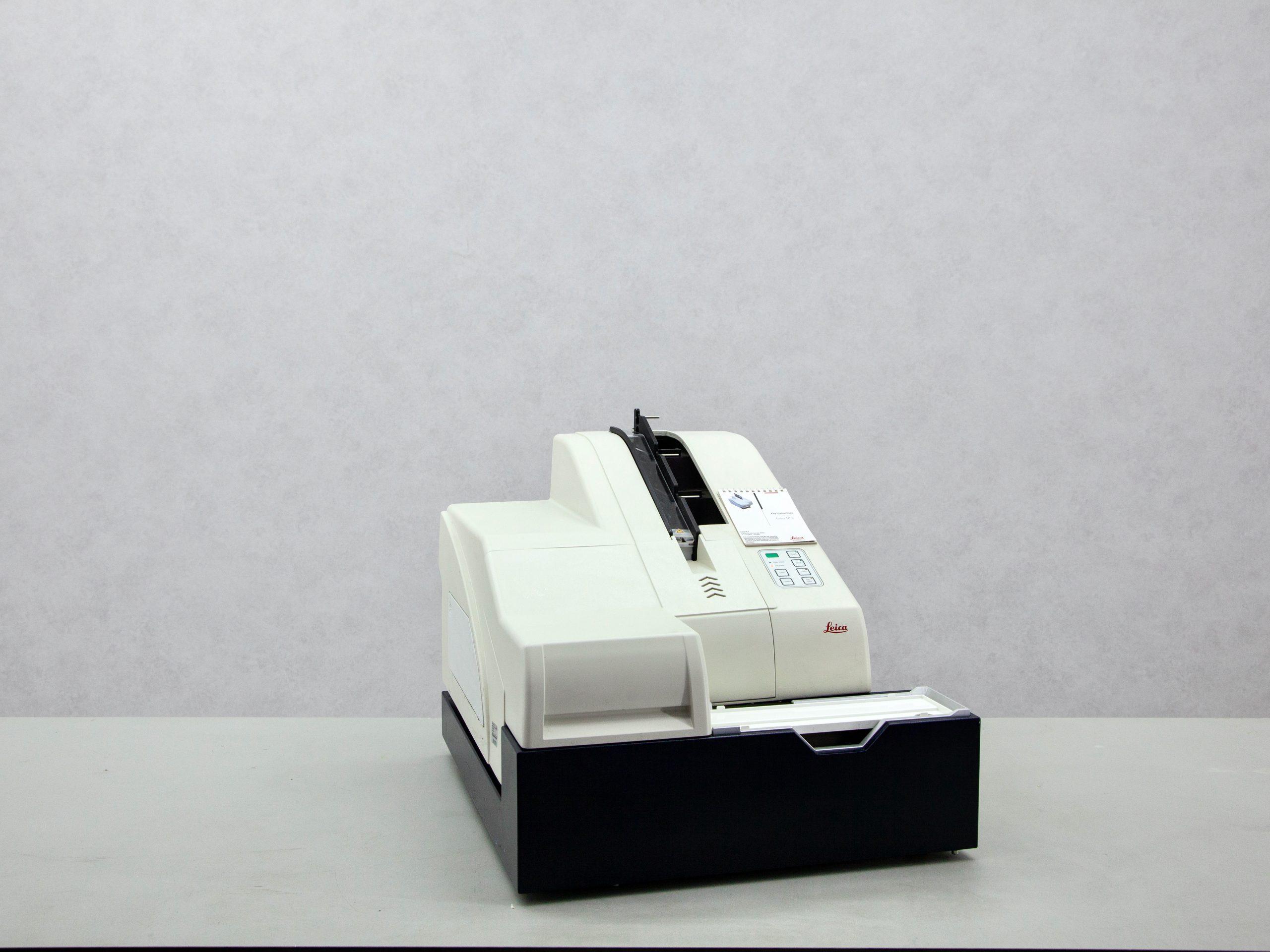 Leica IP S Inkjet Slide Printer for Histology and Biomedical Applications